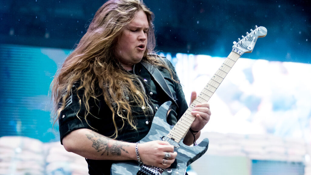 Tommy Johanson abre a temporada de músicas de natal